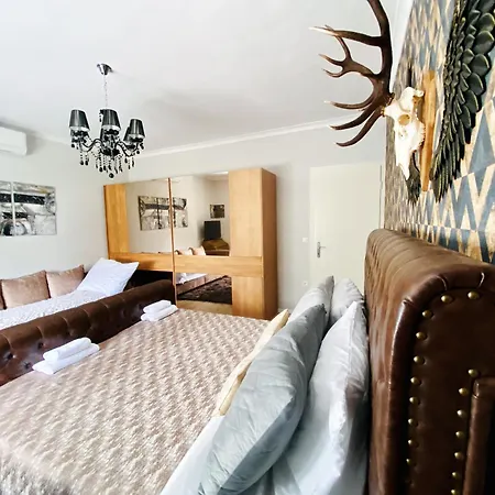 Iranybereny Rezidencia Apartment